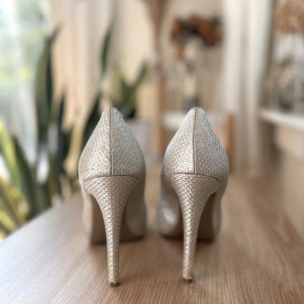 Bcbgeneration Champagne / Silver Raffia Basketwea… - image 2